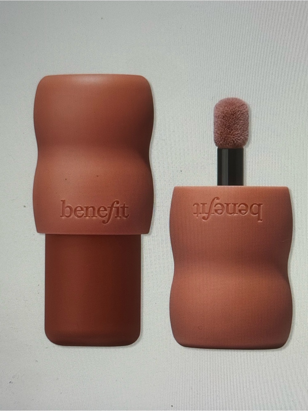 Benefit Play Daze Soft Matte Blush Color: Starla’s. Rosy bronze